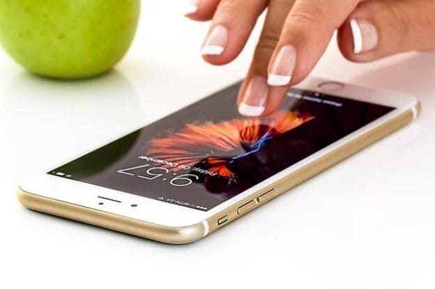 smartphone 1894723 640 1