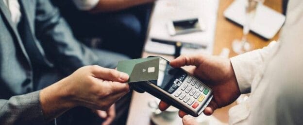 contactless card payment 74484201 825x340 1