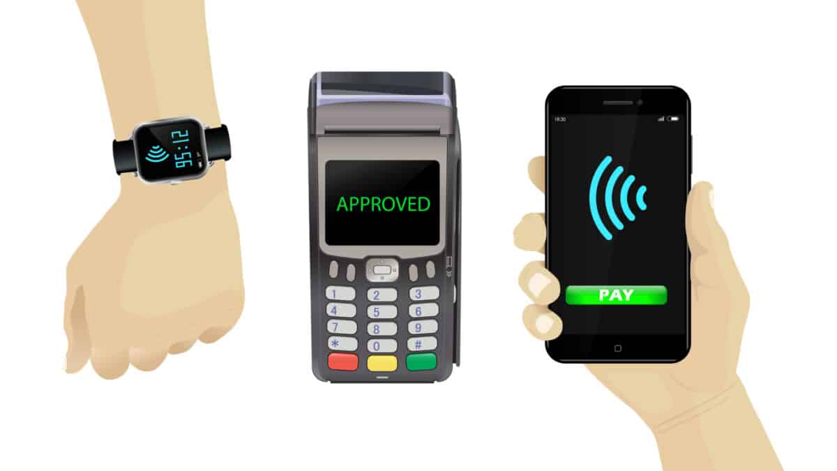 Smartwatch with contactless store payment