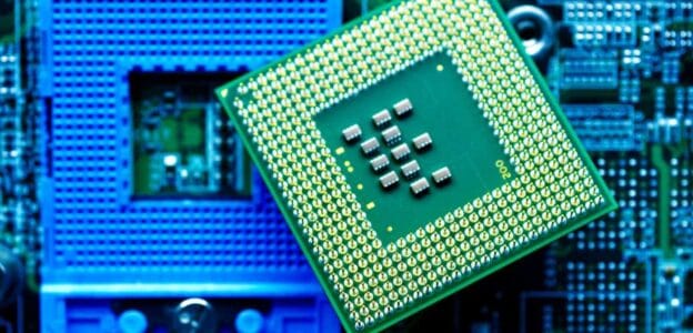 Mercure Chip Large Chip vs Small Chip Cards: EMV Chip Card FAQ