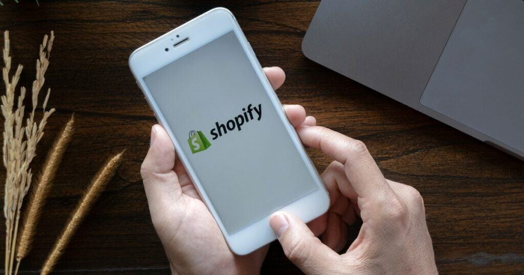 shopify pricing 1024x538 1