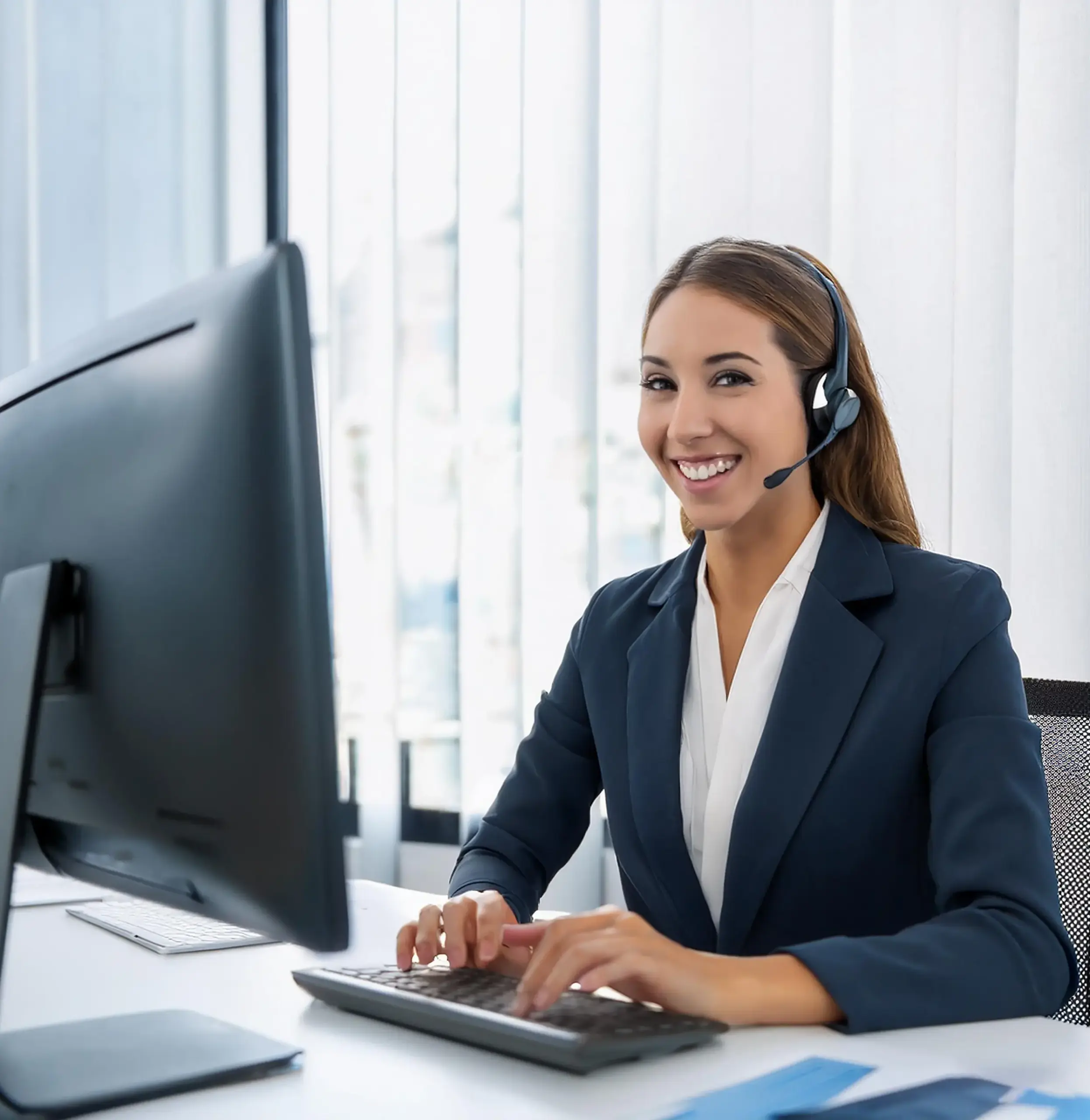 Customer support representative assisting merchants with Valor VP350 Android PIN Pad questions